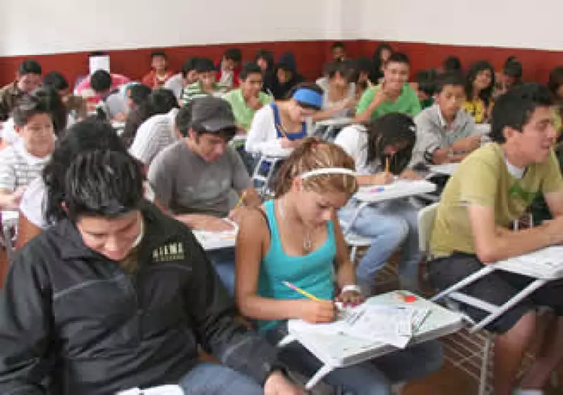 La prueba se aplicó entre el 31 de marzo y el 2 de abril y constó de 140 reactivos. (Foto: Notimex)