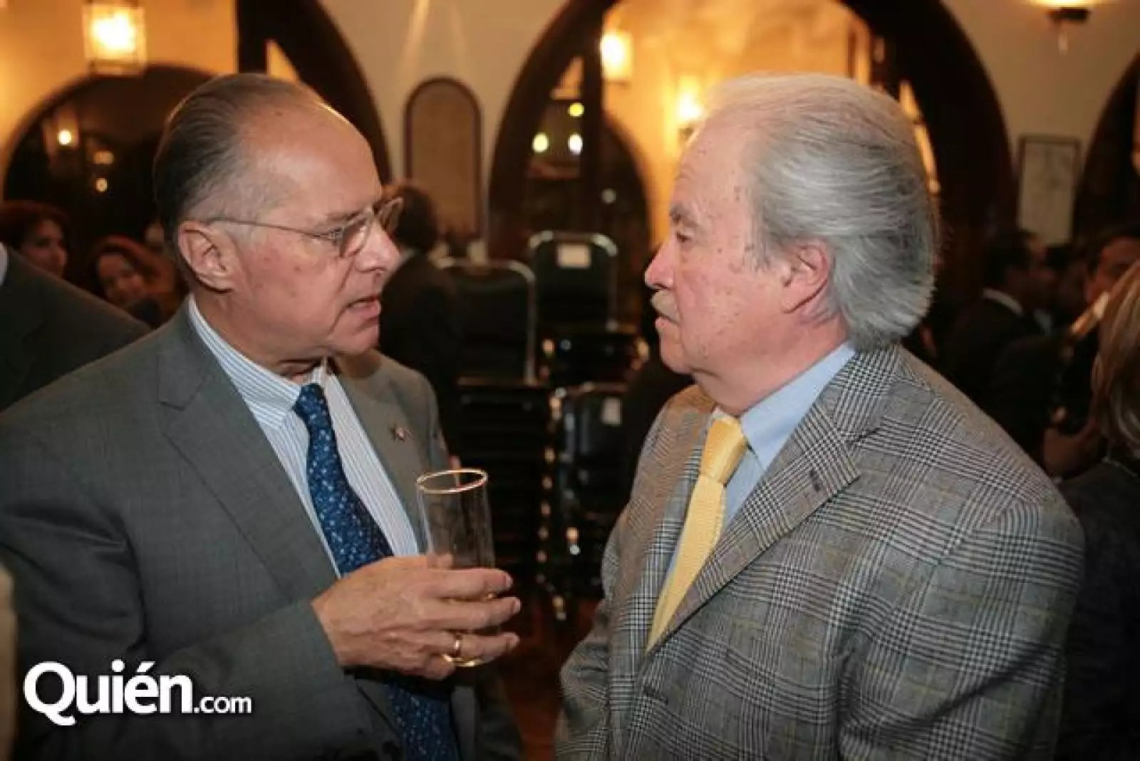 Carlos Sanchez,Sergio Rascon