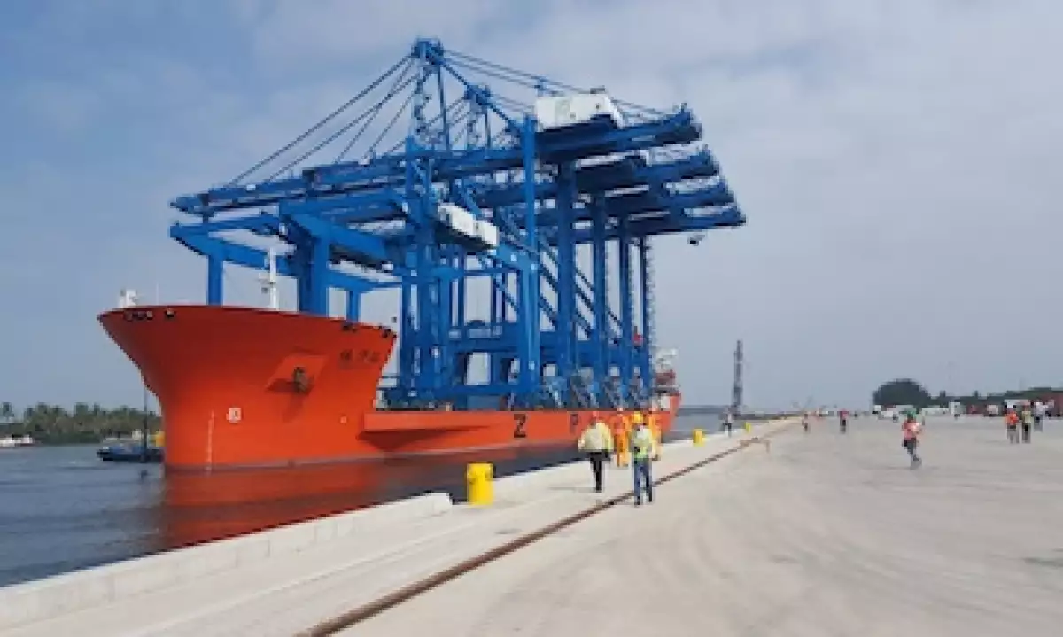 Las grúas para la terminal portuaria ya llegaron a Tuxpan. (Foto: SSA México)
