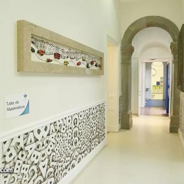 Colegio Bright House