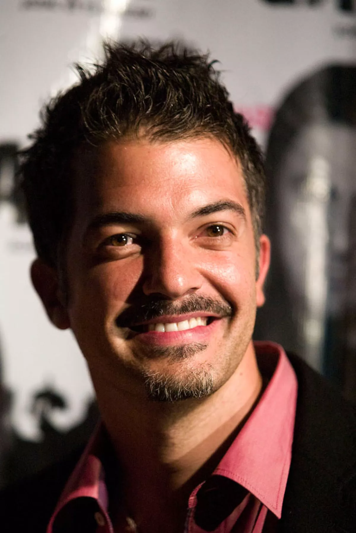 El conductor argentino le ha pedido a Dios una oportunidad para ver crecer a sus dos hijos, Luciano y Paolo.