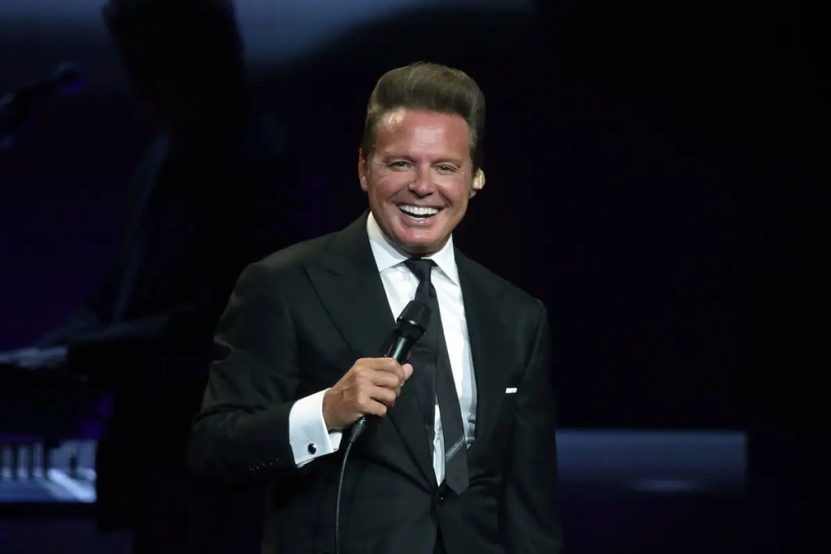 Luis Miguel - Mexico por Siempre Tour