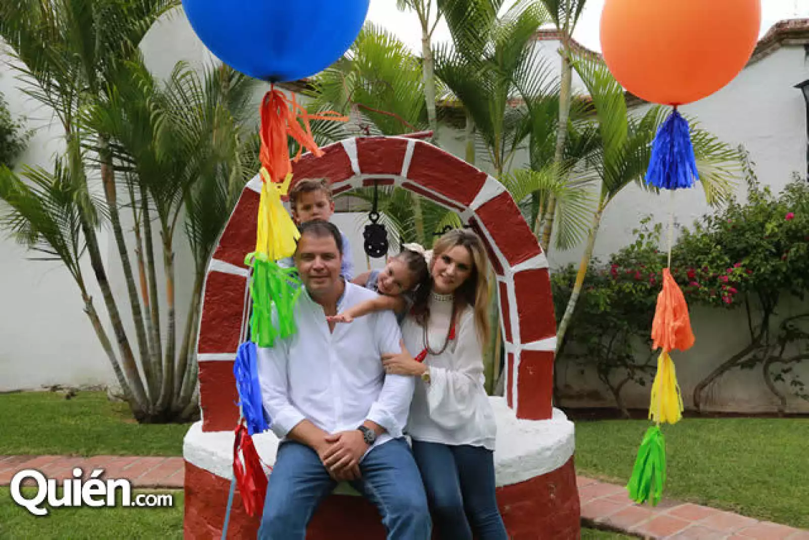 Rodrigo Gallardo,Rodrigo Gallardo,Inés Gallardo y Angie Venegas