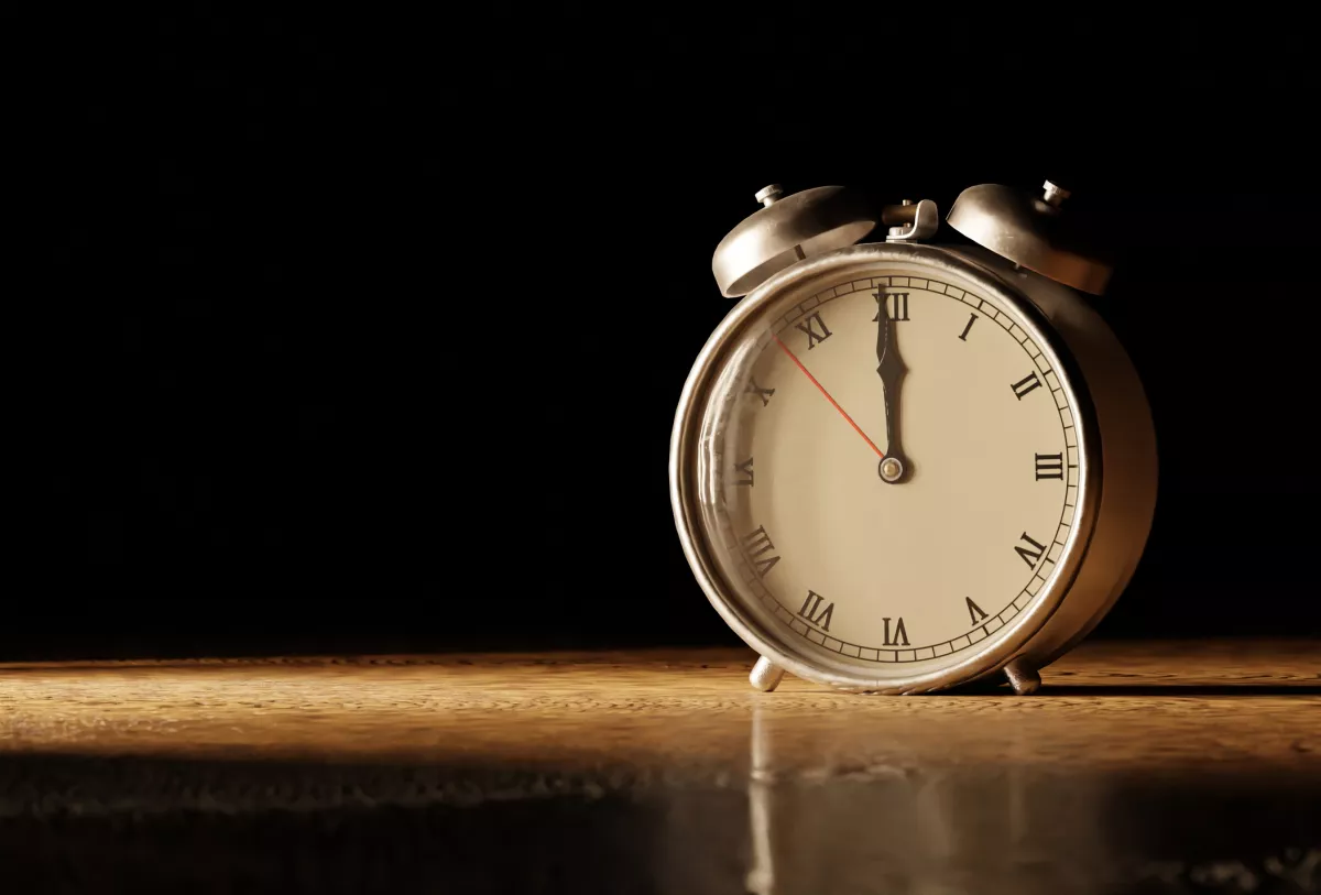 Científicos ajustan el Reloj del Fin del Mundo este 2025 