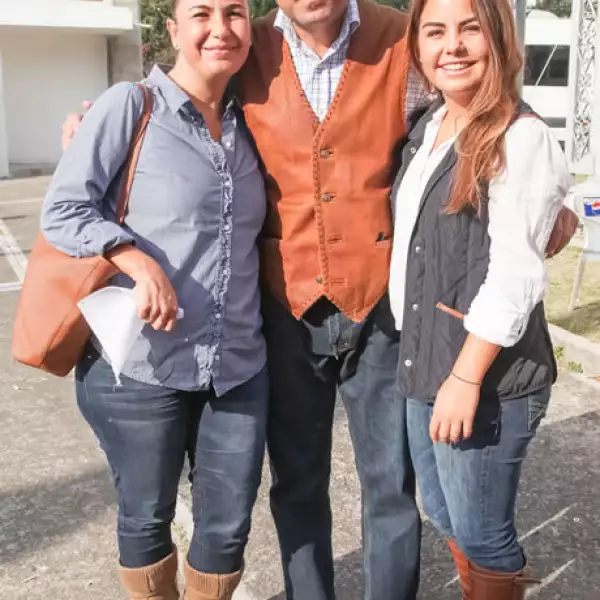 Mónica Morán,Rodolfo Pacheco,Fernanda Pacheco