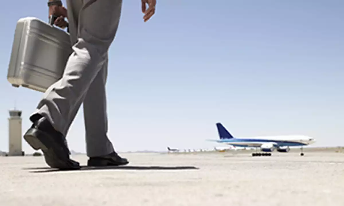 Asur opera nueve aeropuertos en el sureste de México, entre ellos el del balneario caribeño de Cancún. (Foto: Thinkstock)