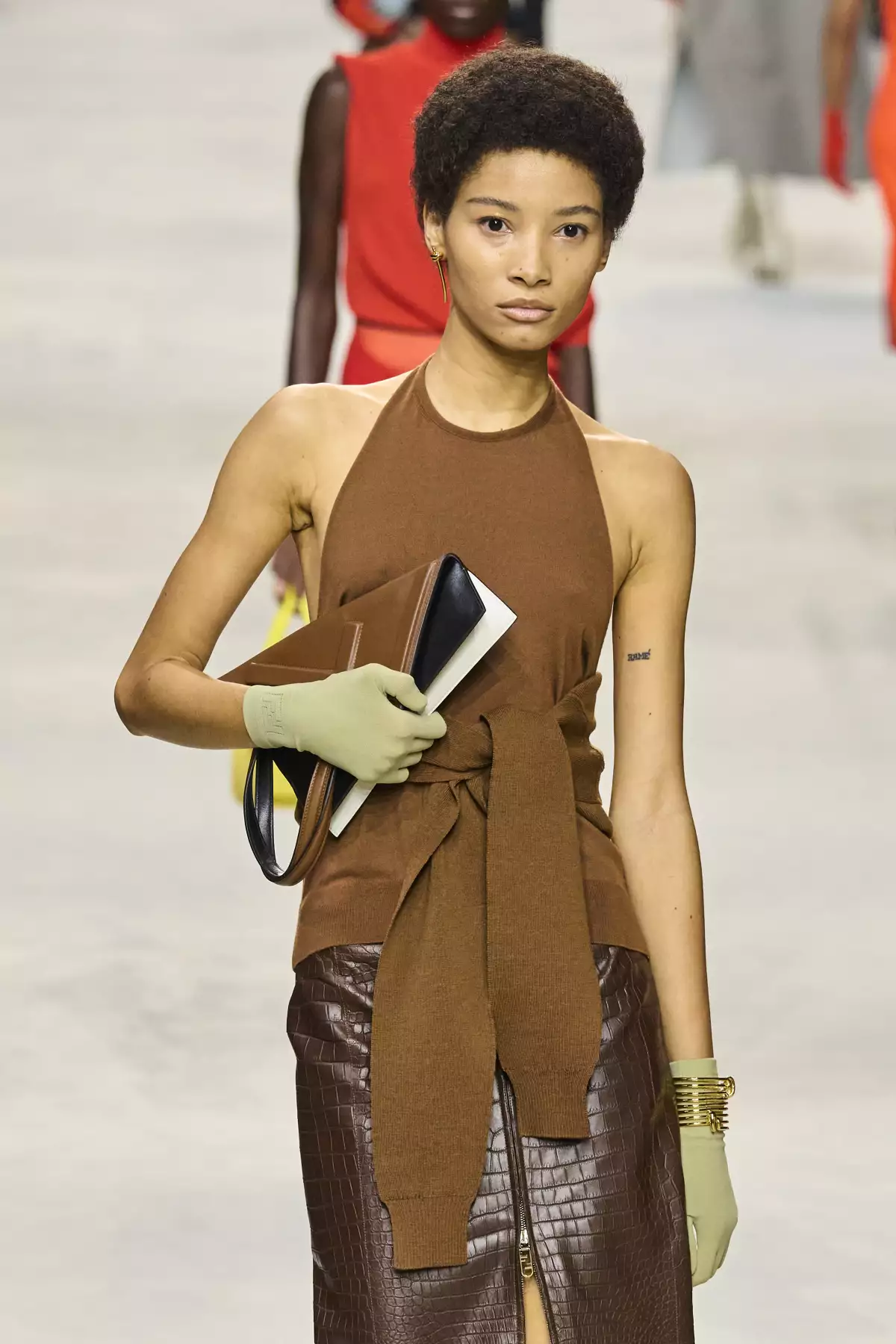Fendi S24 023a.jpg