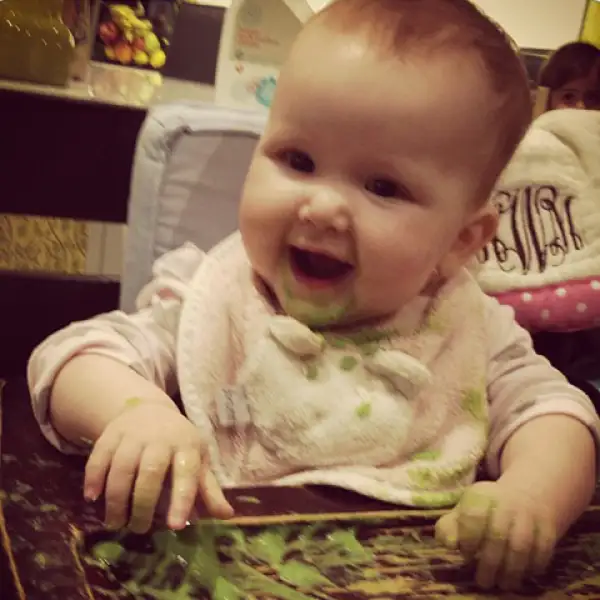 Haven es hija de la actriz y Cash Warren.