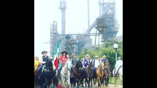 Jaime Rodriguez Calderon Bronco cabalgata