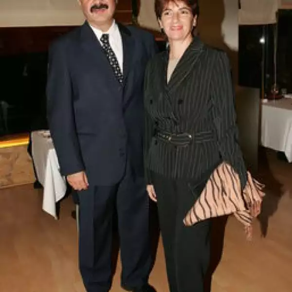 Carlos Madrid, Regina Burillo