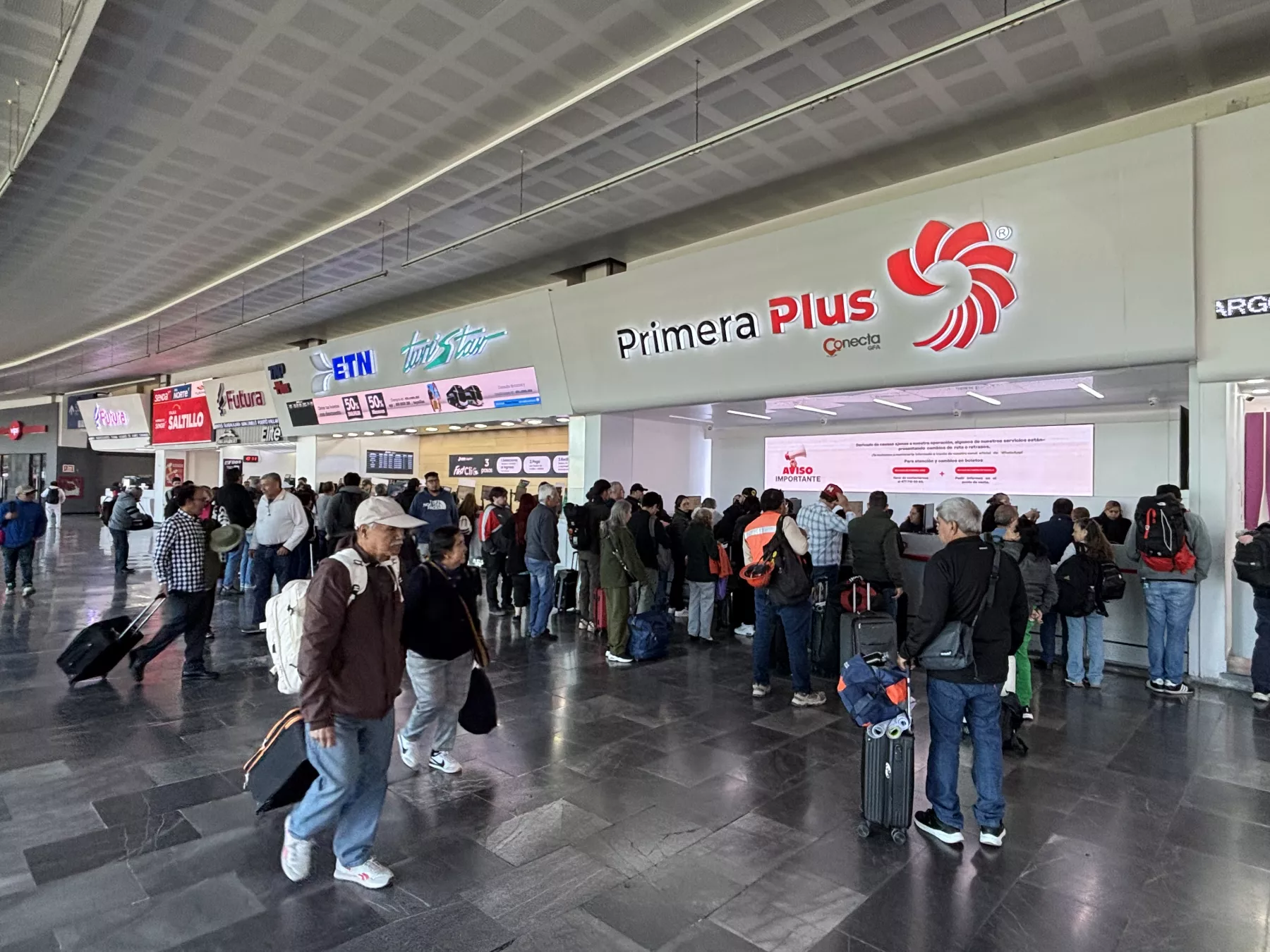 Con-miedo-corridas-de-autobuses-se-normalizan-pero-no-a-Jalisco 