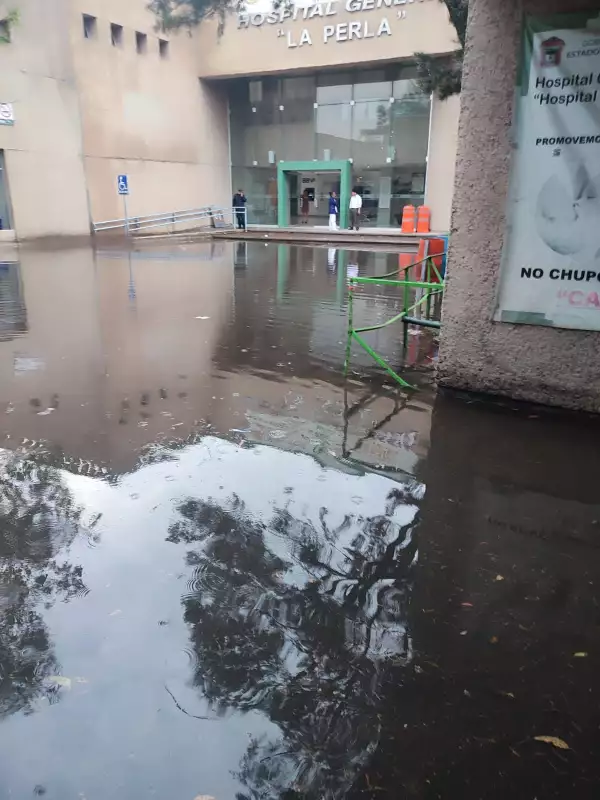 hospital-la-perla-inundado.jpg