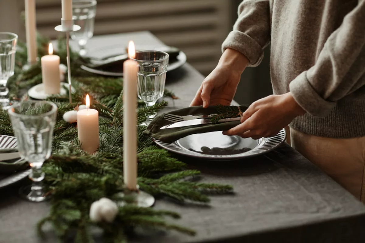 Elegant Christmas Table