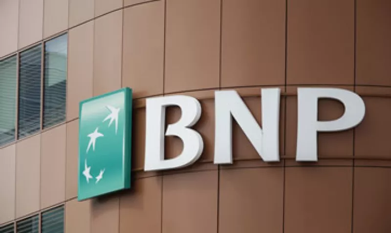 Una multa de más de 10,000 mdd casi borraría las utilidades antes impuestos del banco en 2013. (Foto: Reuters)