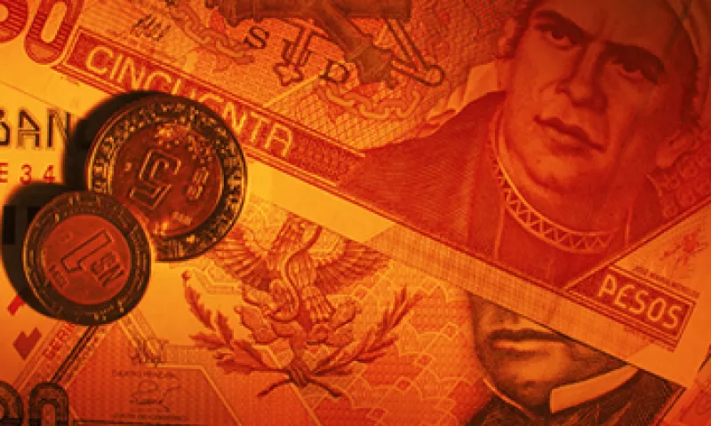 Hacienda recortó su pronóstico de crecimiento para 2013 de 3.1% a 1.8%. (Foto: Getty Images)