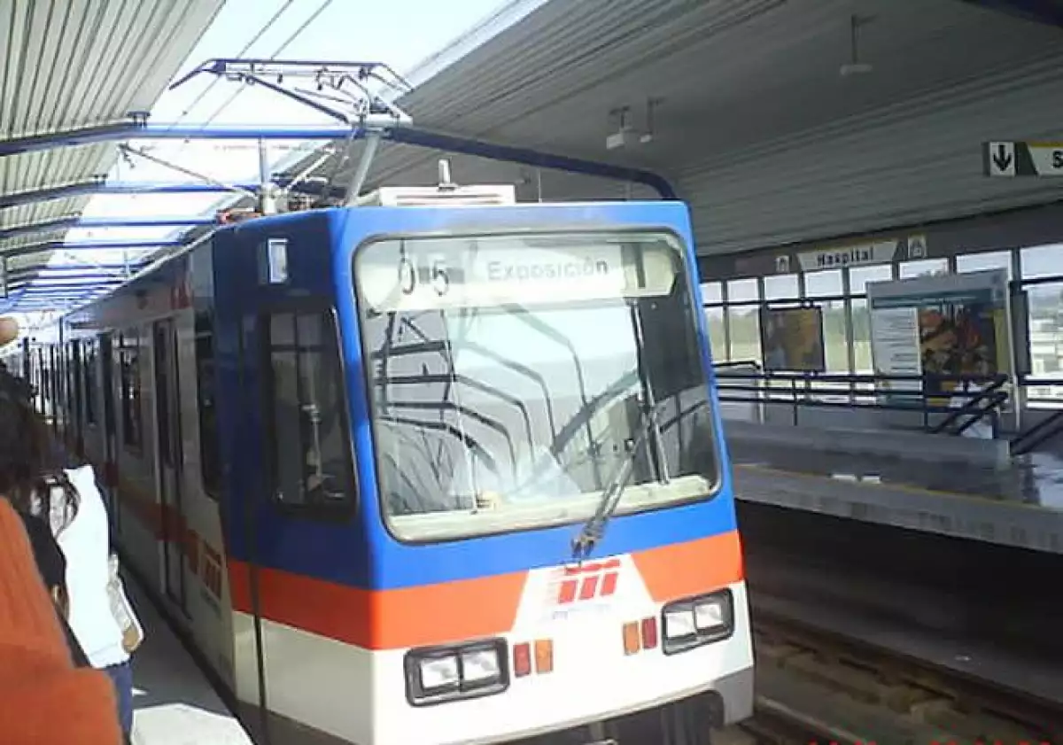 Metro de Monterrey Metrorrey