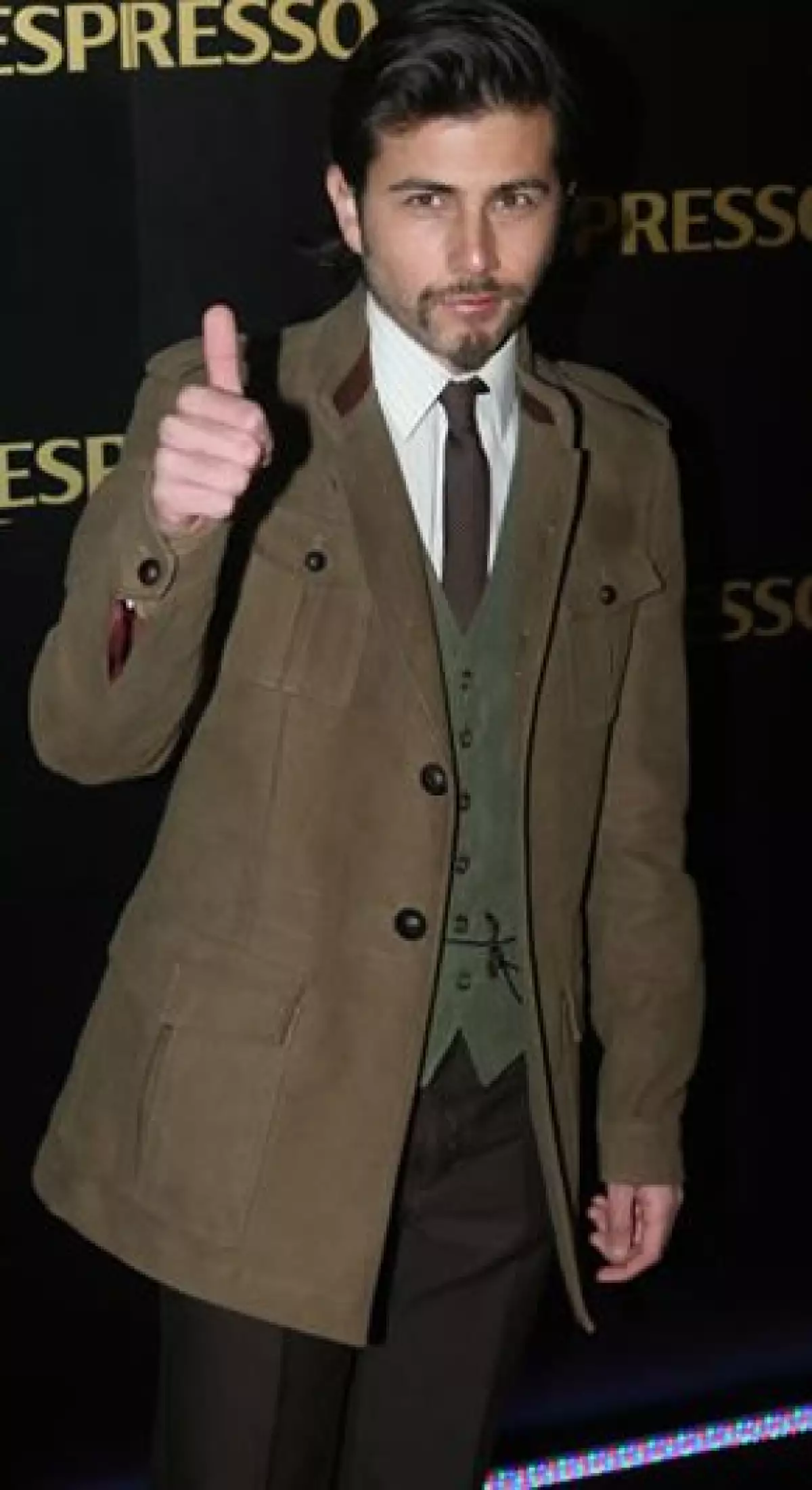 &#39Hollywood untitled&#39 es el filme en el que el mexicano participa al lado de Elsa Pataky y Laura Ramsey.