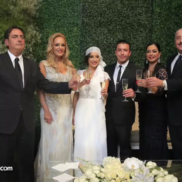Roberto Villarreal,Maru Calderón,Vivi Villarreal,David Pérez Salinas,Mireya Montemayor de Pérez Salinas y Guillermo Pérez Salinas