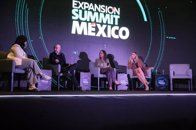 Panel Expansión Summit 2024