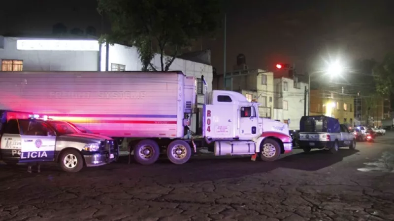 autobus con cuerpos de fosas en san fernando