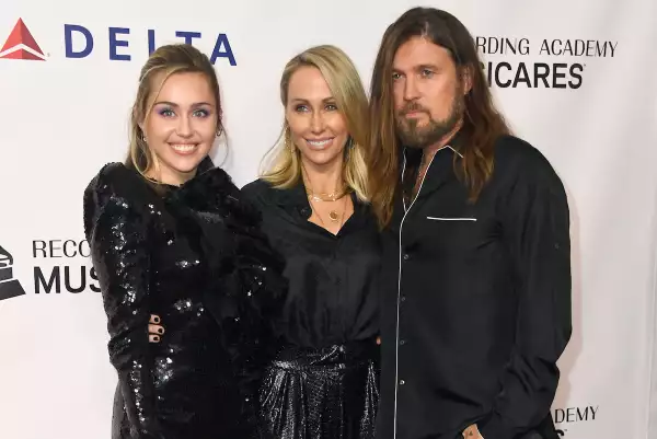 2019 MusiCares Person Of The Year Honoring Dolly Parton - Arrivals