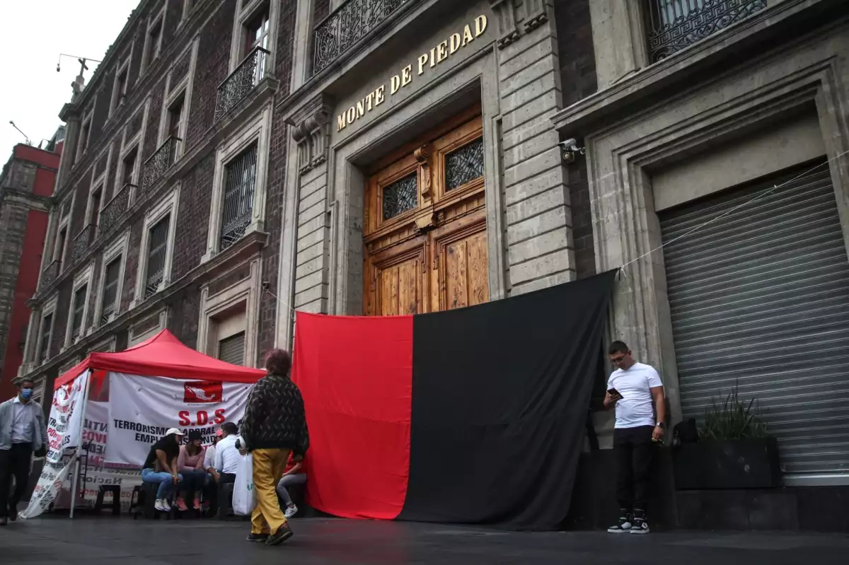 huelga en nacional monte de piedad