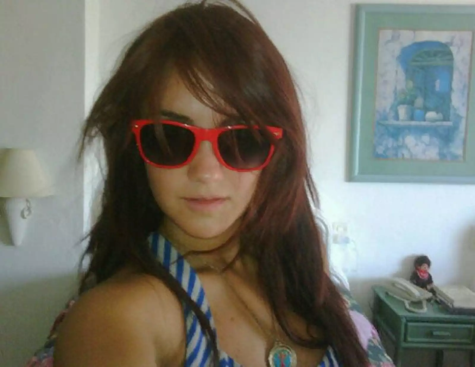 Dulce María sabe lo importante que es para sus fans tenerlos al tanto de lo que hace diariamente, por ello les deja estas lindas imágenes.