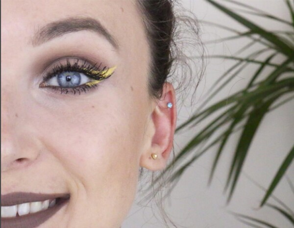 Color eye