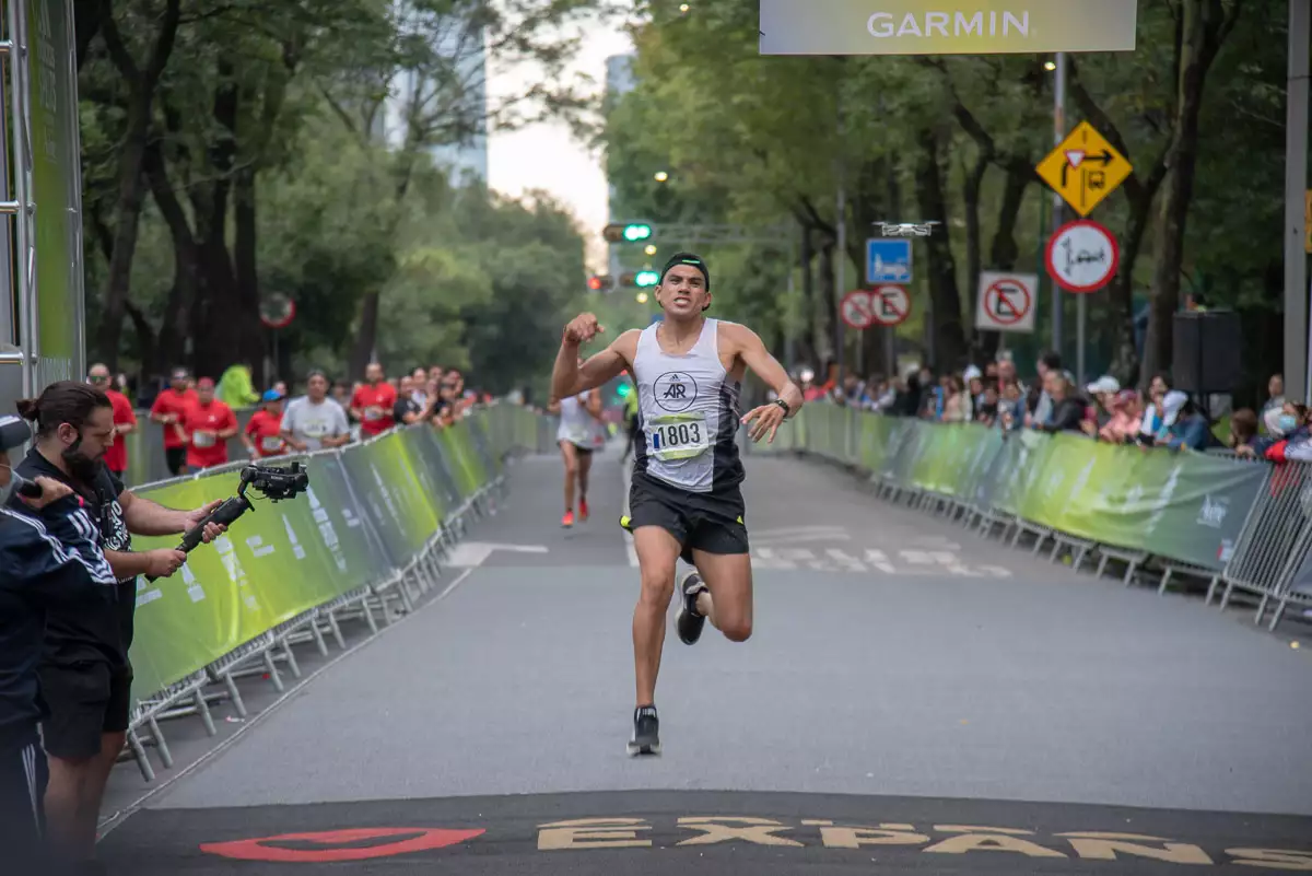 Llegó el momento de ponerse los tenis de nuevo ¡Los Adidas Splits regresan con cuatro increíbles rutas! 
