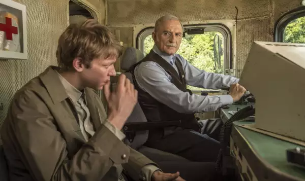 Fuera de mi camino (Milos Radovic, 2016) 