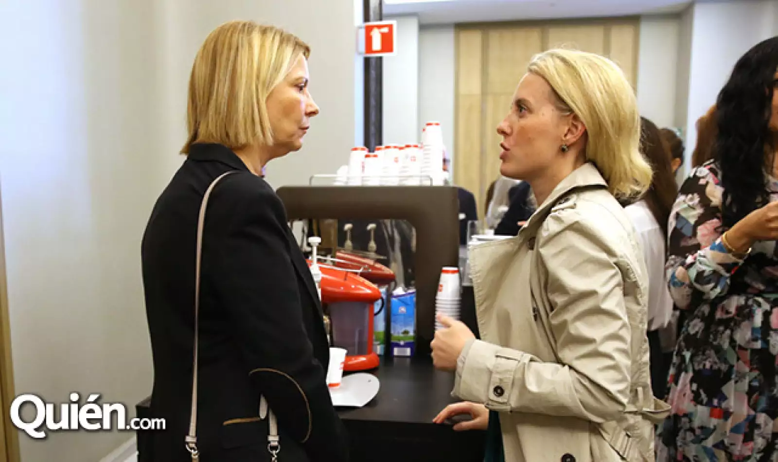 Marlen Van y Maya Jujnosky