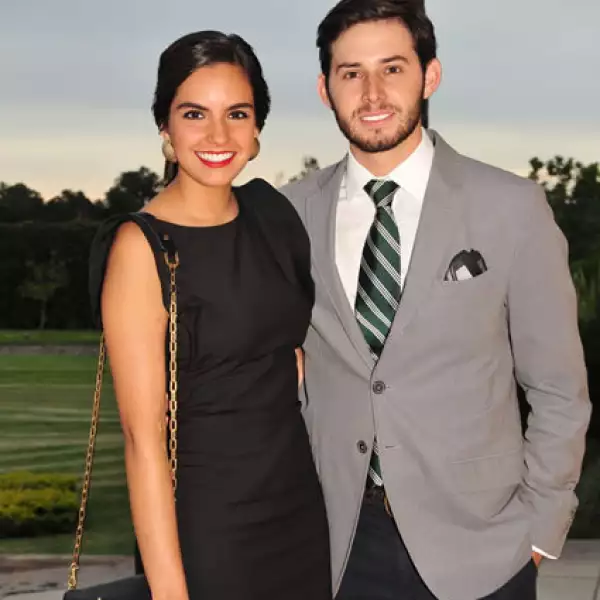Estefi Mijares y Héctor Lomelí