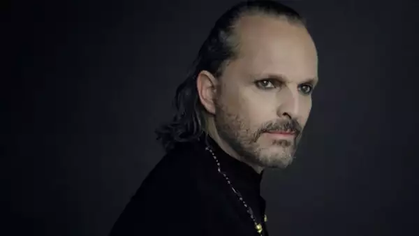 Miguel Bosé