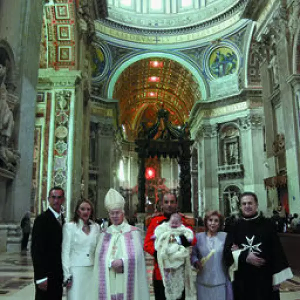 Gabriel Berumen, Jessica Bercht, Mon señor Don Justo Mullor García, Antonio Berumen, Carlo Berumen, Consuelo Berumen, Sacerdote