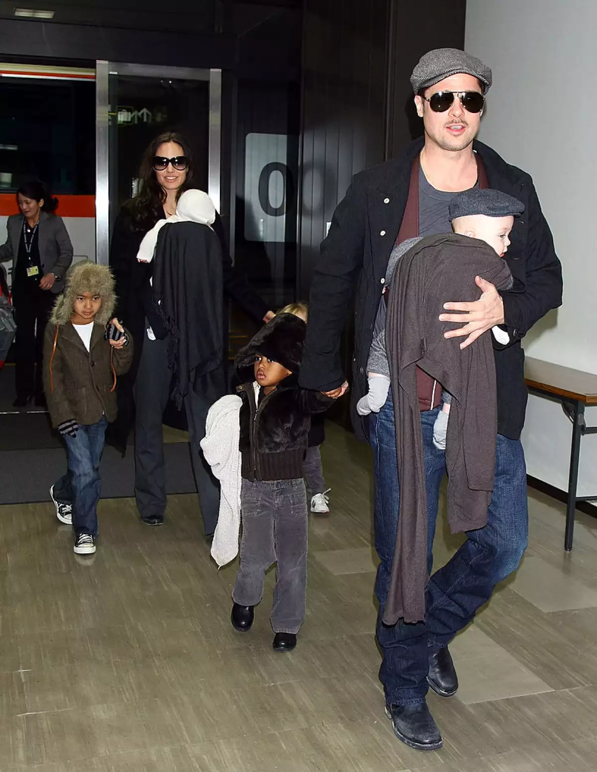 angelina-jolie-brad-pitt-hijos