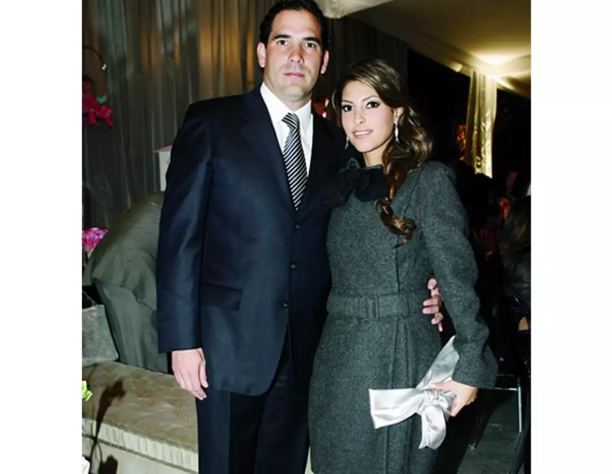 Más allá de ser hija del coordinador parlamentario del PRI en la Cámara de Diputados, su nombre ha destacado por sí solo en el mundo político, social y filantrópico de México.