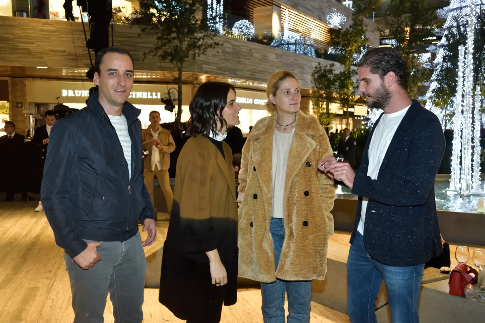 QUINAVIDADARTZVG301118007.jpg