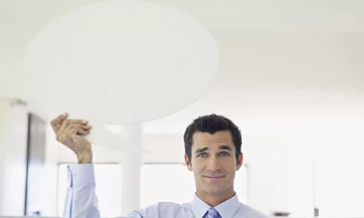 Las empresas deben buscar diversas vías de comunicación con sus empleados. (Foto: Getty Images)