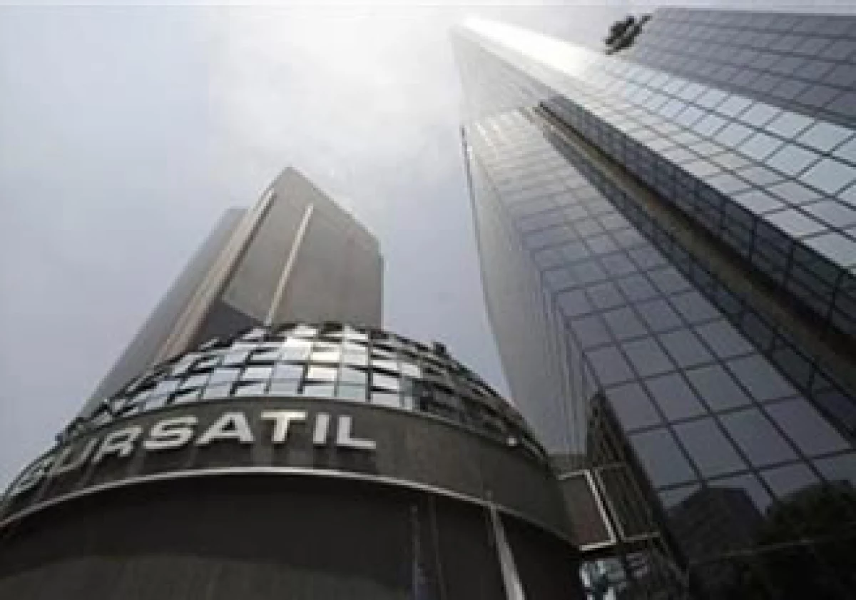 El promedio industrial Dow Jones bajó 0.24%. (Foto: Reuters)