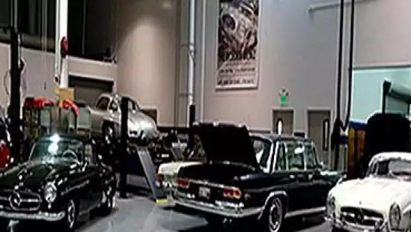 Mercedes Benz