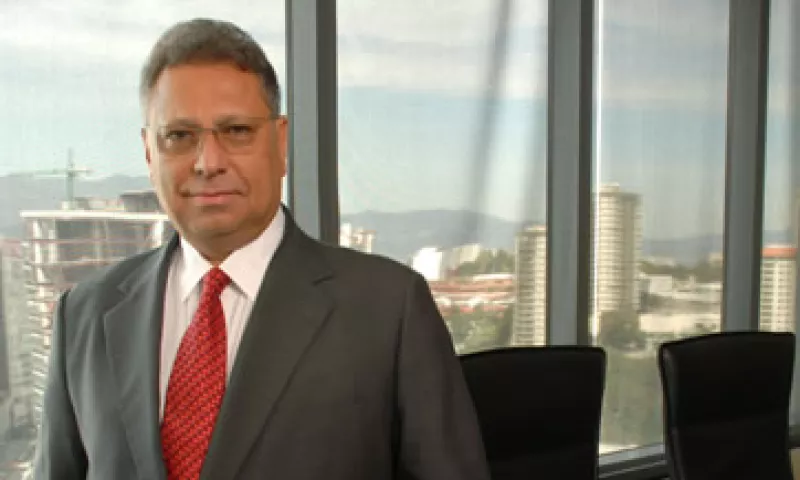 Juan Manuel González conoce a detalle la operación del mayor productor de harina de maíz del mundo. (Foto: Cortesía Gruma)