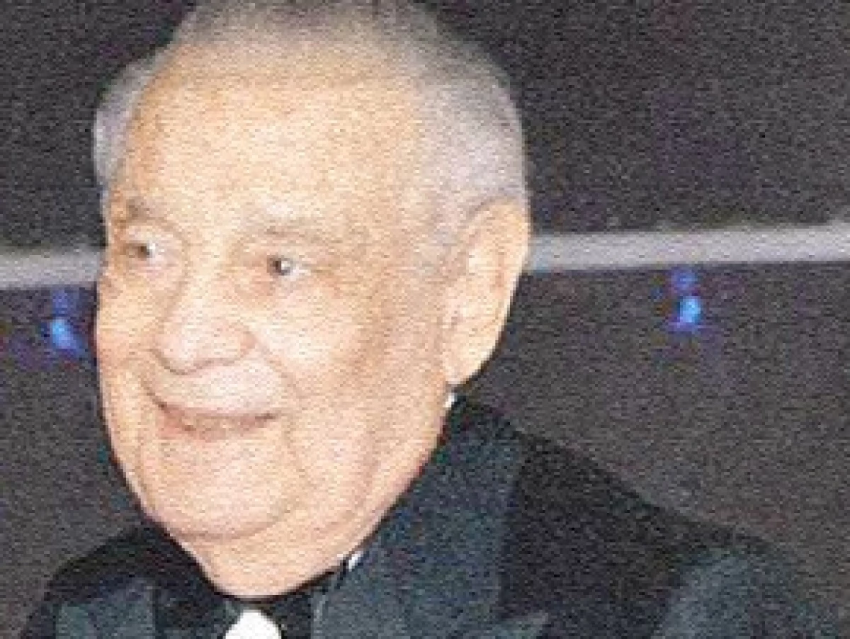 El industrial de la dinastía fundadora de Cervecería Cuauhtémoc, murió este sábado en Monterrey; familiares cercanos asistieron a su misa privada en el municipio de San Pedro Garza García.