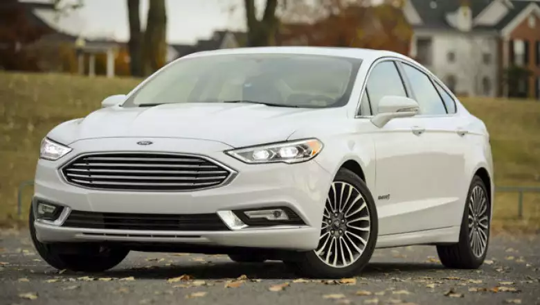 Ford Fusion h�brido