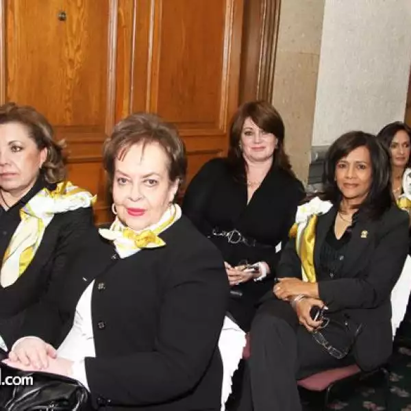 Emma Tovar de Colin,Mary del Prete,María Eugenia Mosqueda,Mayra Martínez