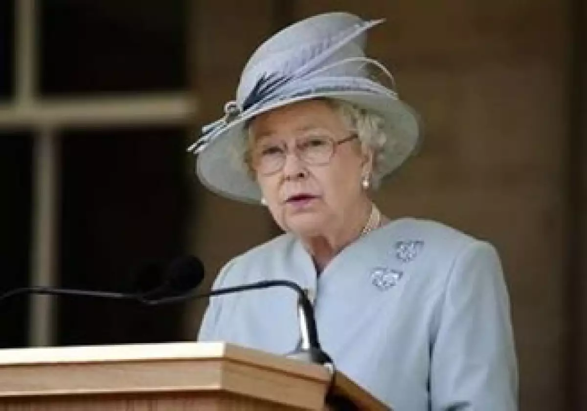 La reina buscaba recibir un subsidio a la energía comunitaria para mejorar la calefacción en el Palacio de Buckingham. (Foto: Reuters)