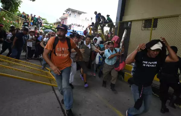 Migrantes hondureños