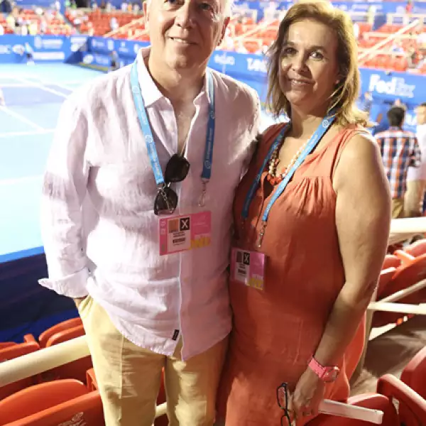 Alejandro y Cristina Orvañanos