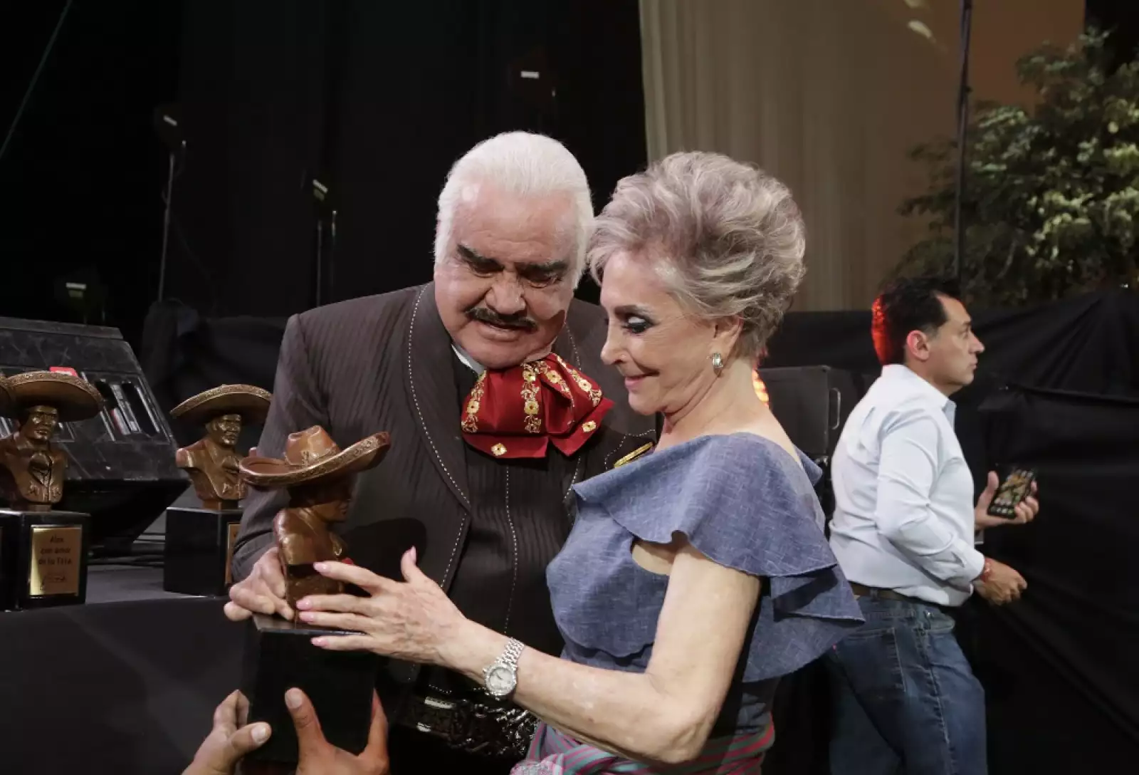 Vicente Fernández y Cuquita