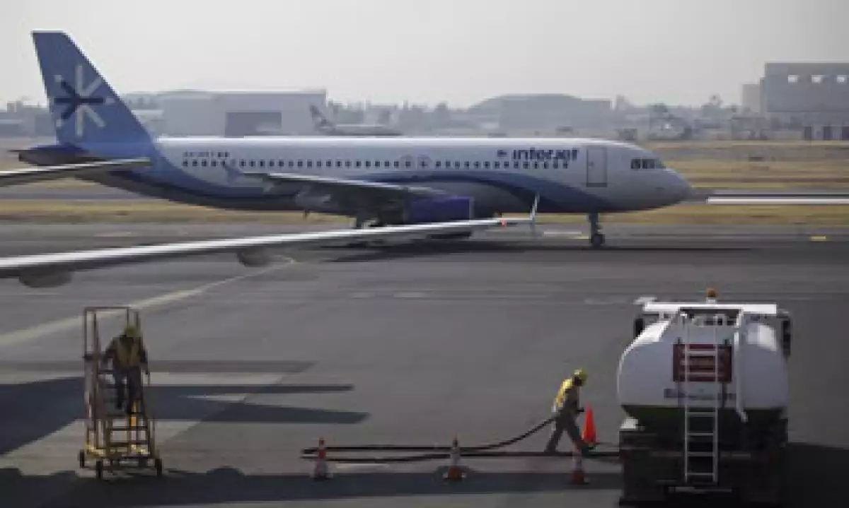 Miguel Alemán Magnani dijo que el crecimiento de la aerolínea será más lento y proyectó 2.0%, cifra menor a la anunciada a principios del año. (Foto: AP)