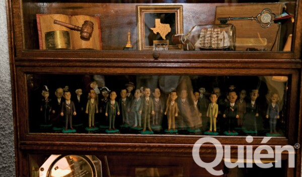 Fox tiene una colección de muñequitos de los presidentes de México, en los que se encuentra él.